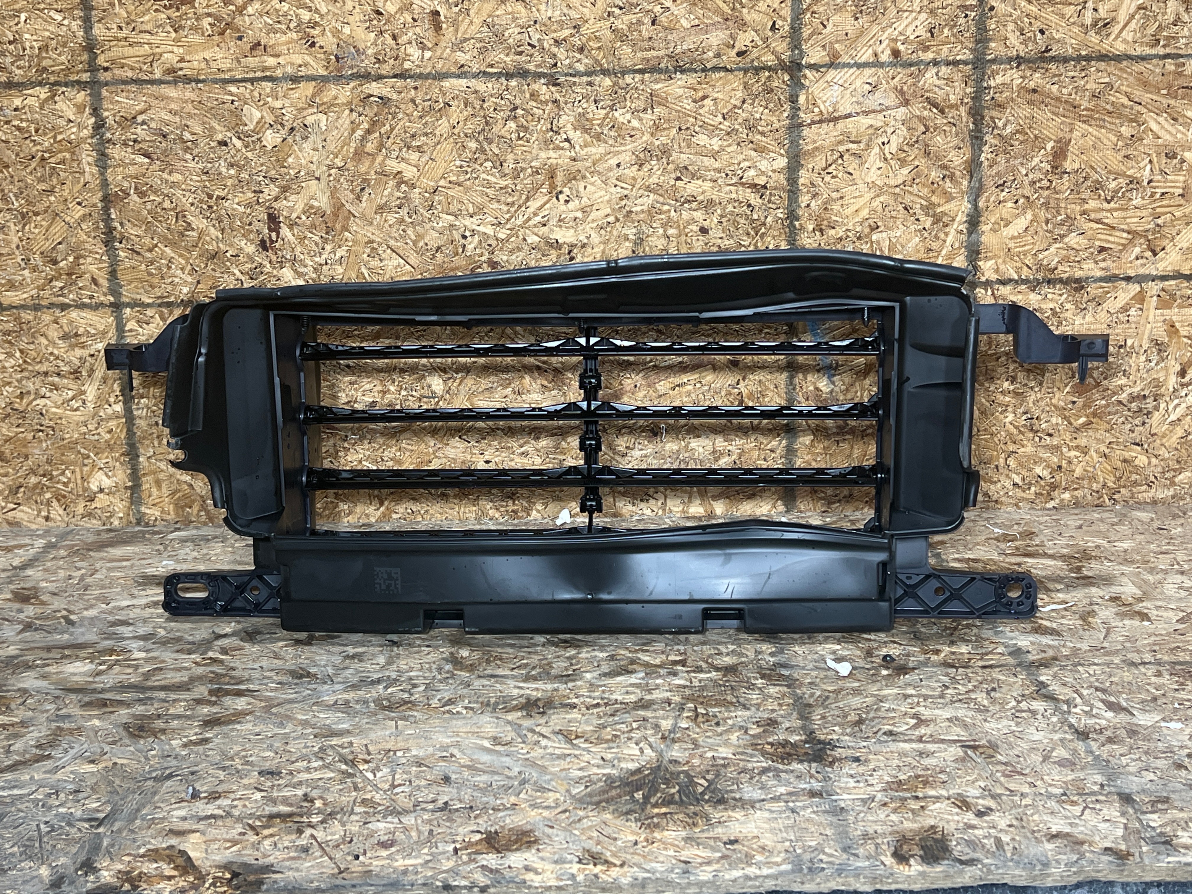 Ford Expedition 2022 - 2024 Tolva Usado Original