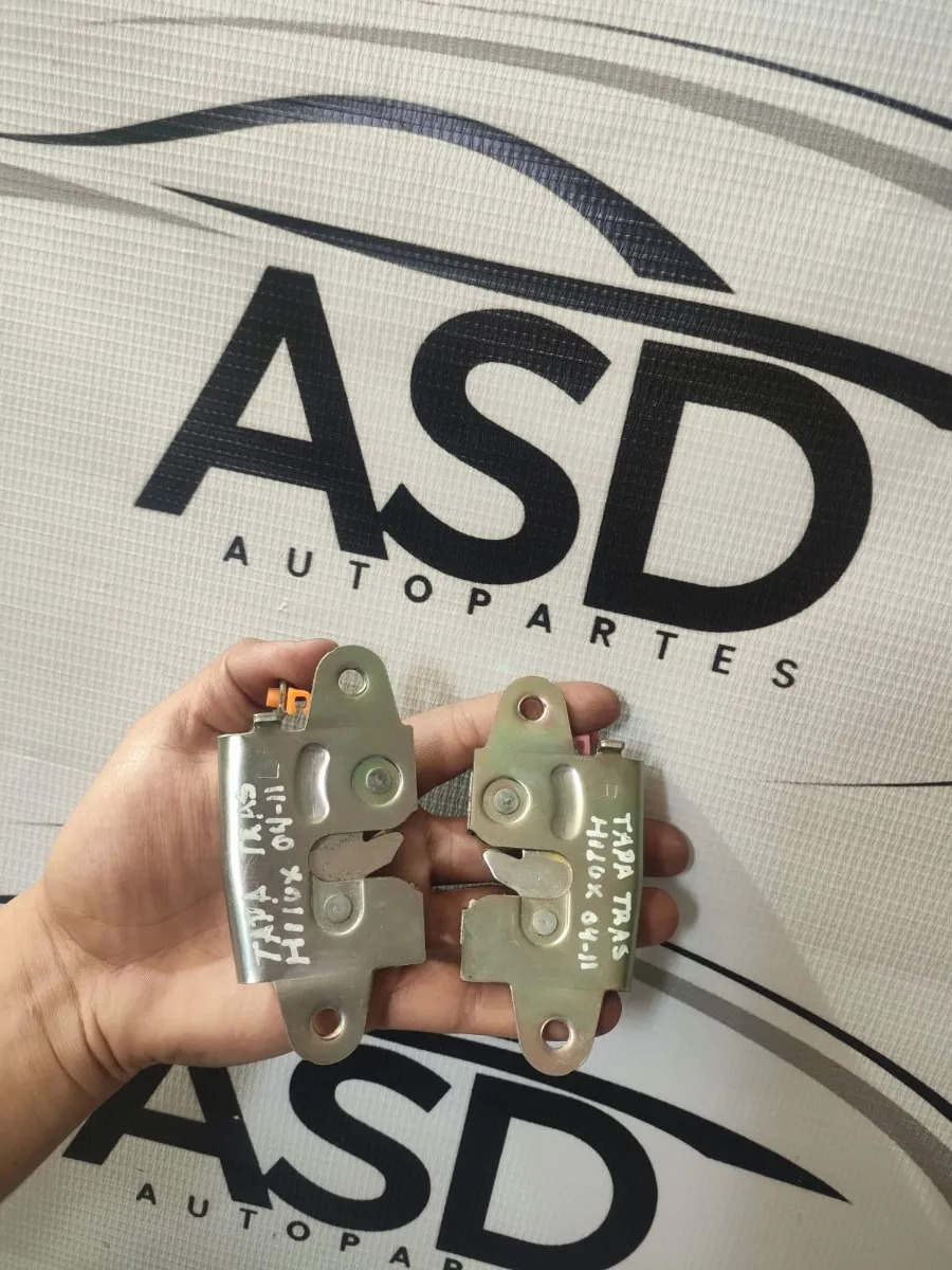 Par Chapas Izq/der Tapa Trasera Toyota Hilux 2004-2011