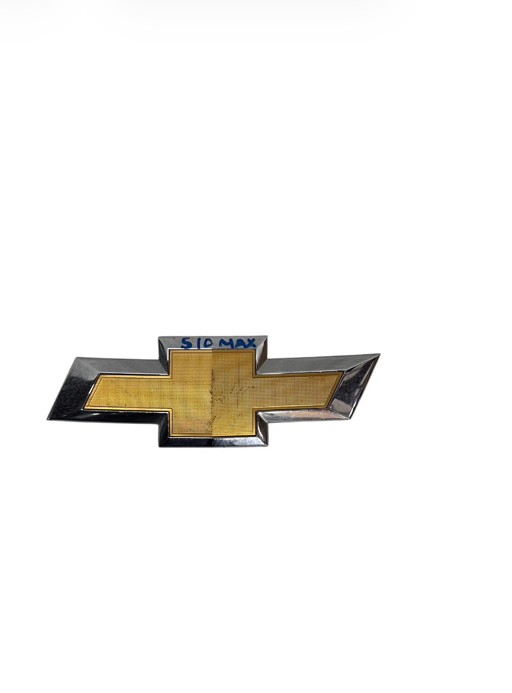 Chevrolet S10 2021 - 2025 Emblema Delantera Usado Original