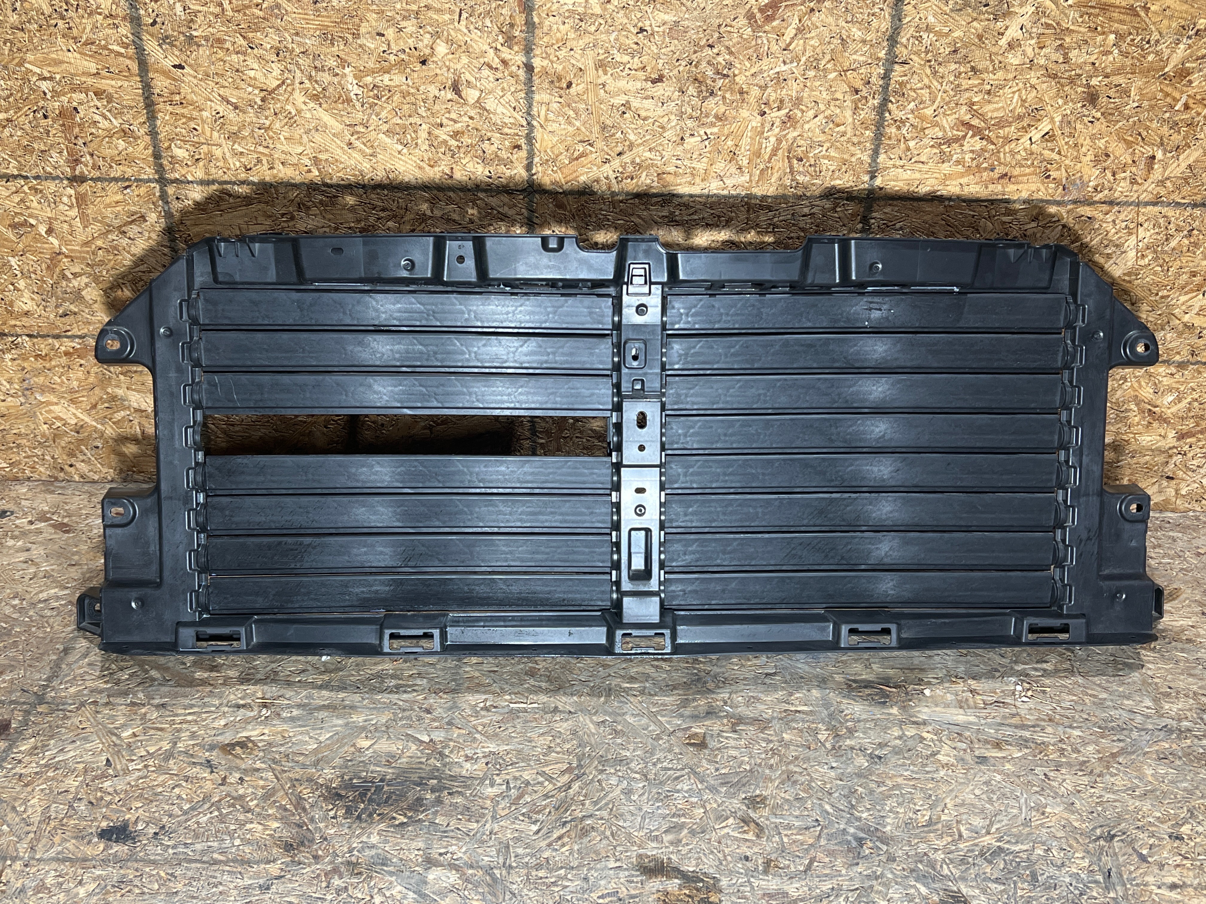 Ford Lobo 2024 - 2026 Tolva Usado Original