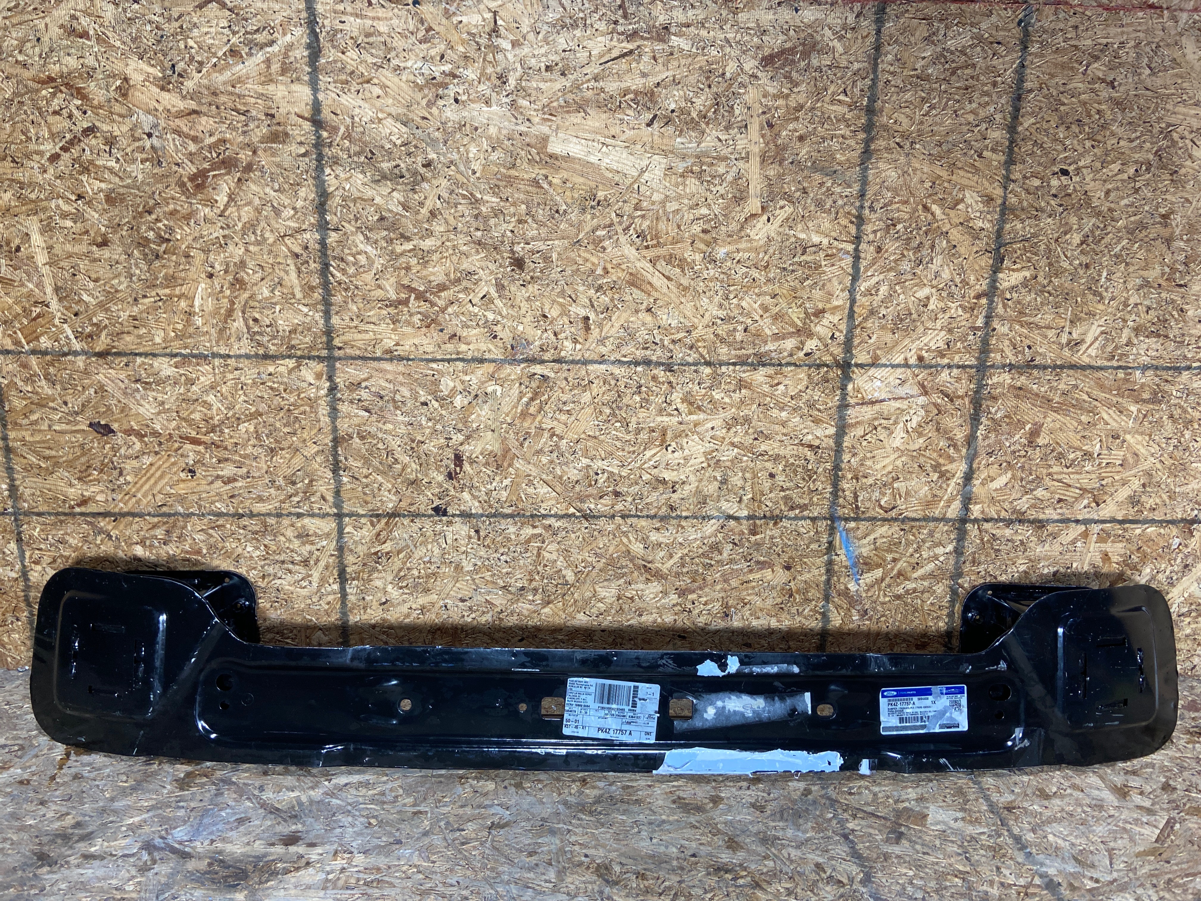 Ford Transit 2015 - 2026 Alma Delantera Usado Original