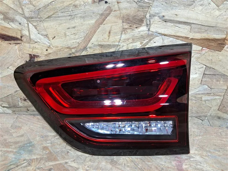 Calavera Interior Derecho(a) Chevrolet Blazer 2023 5 Puertas