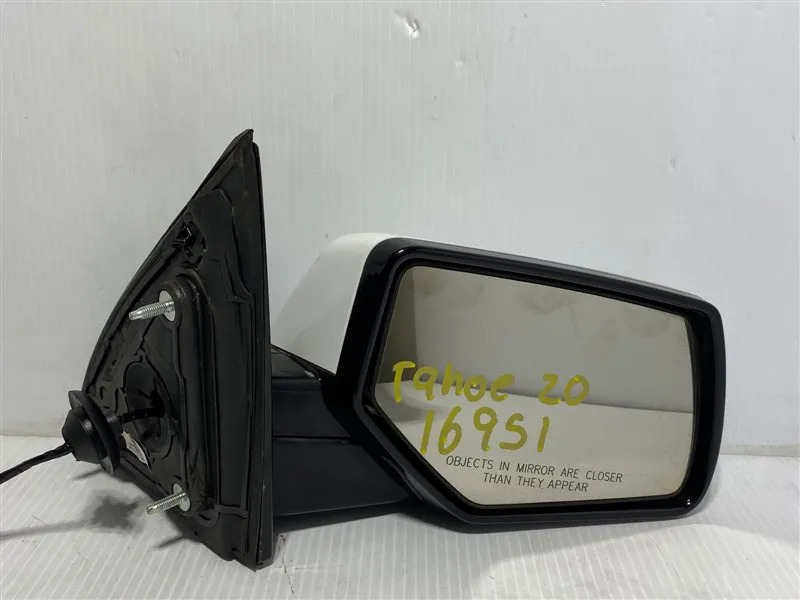 Espejo Delantero(a) Derecho Chevrolet Tahoe 2020 4 Puertas