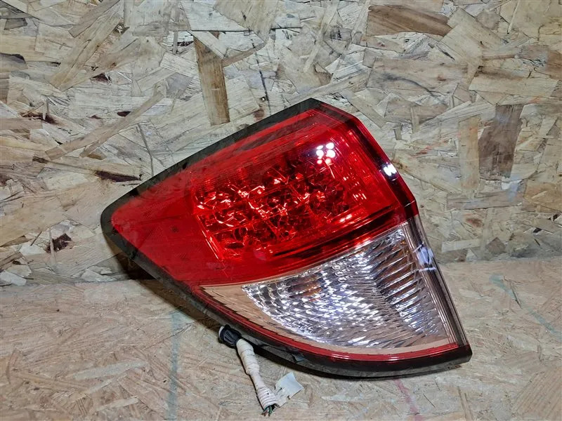 Calavera Exterior Izquierdo(a) Honda Hr-v 2016 5 Puertas