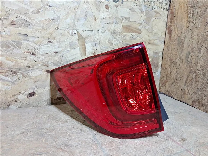 Calavera Exterior Izquierdo(a) Honda Pilot 2016 5 Puertas
