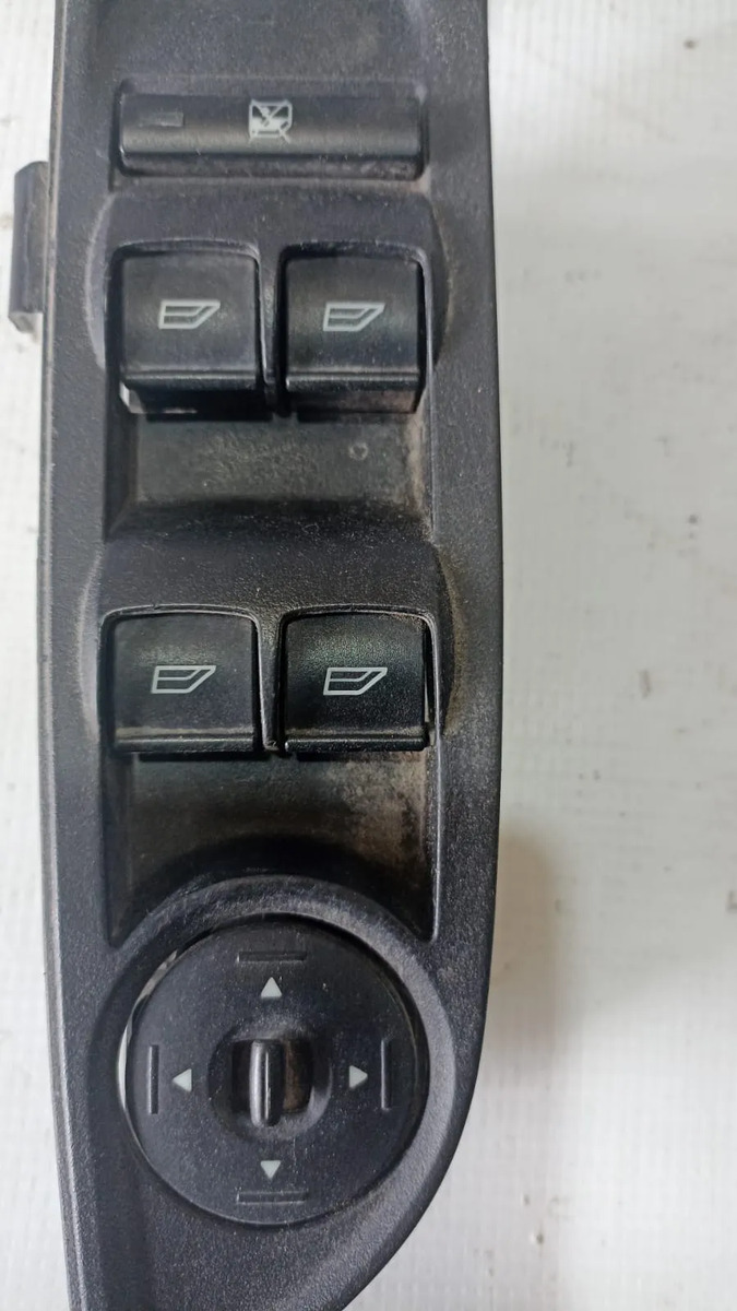 Control Elevadores Delantero Lhford Focus 2012-2018