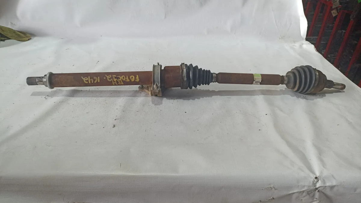 Flecha Delantera Derecha Ford Focus 2012-2018 2.0l Usada