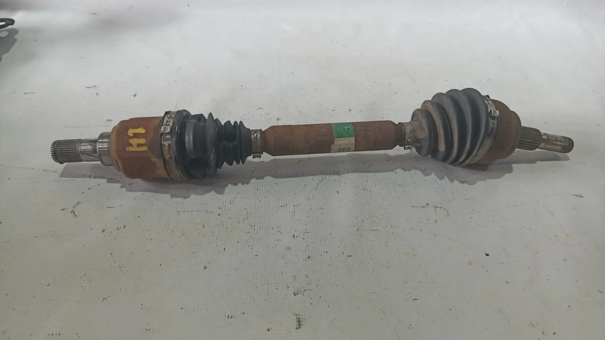 Flecha Delantera Izquierda Ford Focus 2012-2018 2.0l Usada