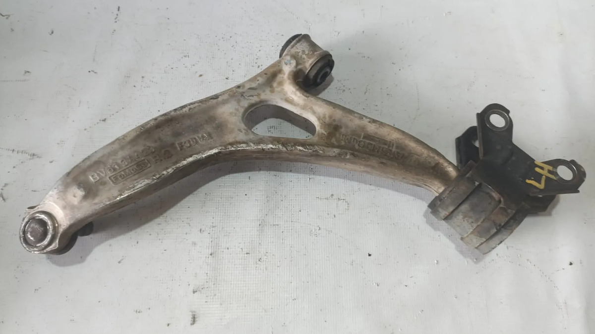 Horquilla Delantera Lh Ford Focus 2012-2018 2.0l Usada