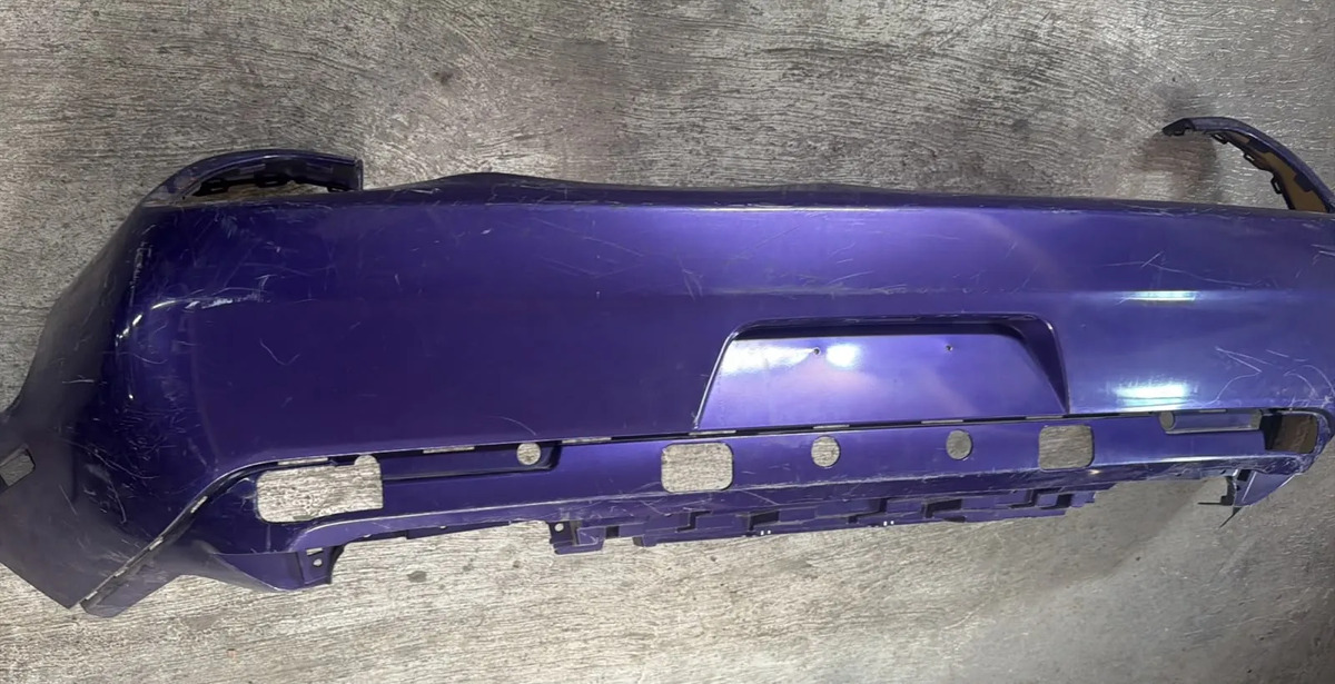 Fascia Trasera Dodge Challenger 2015-2023 Usado Original