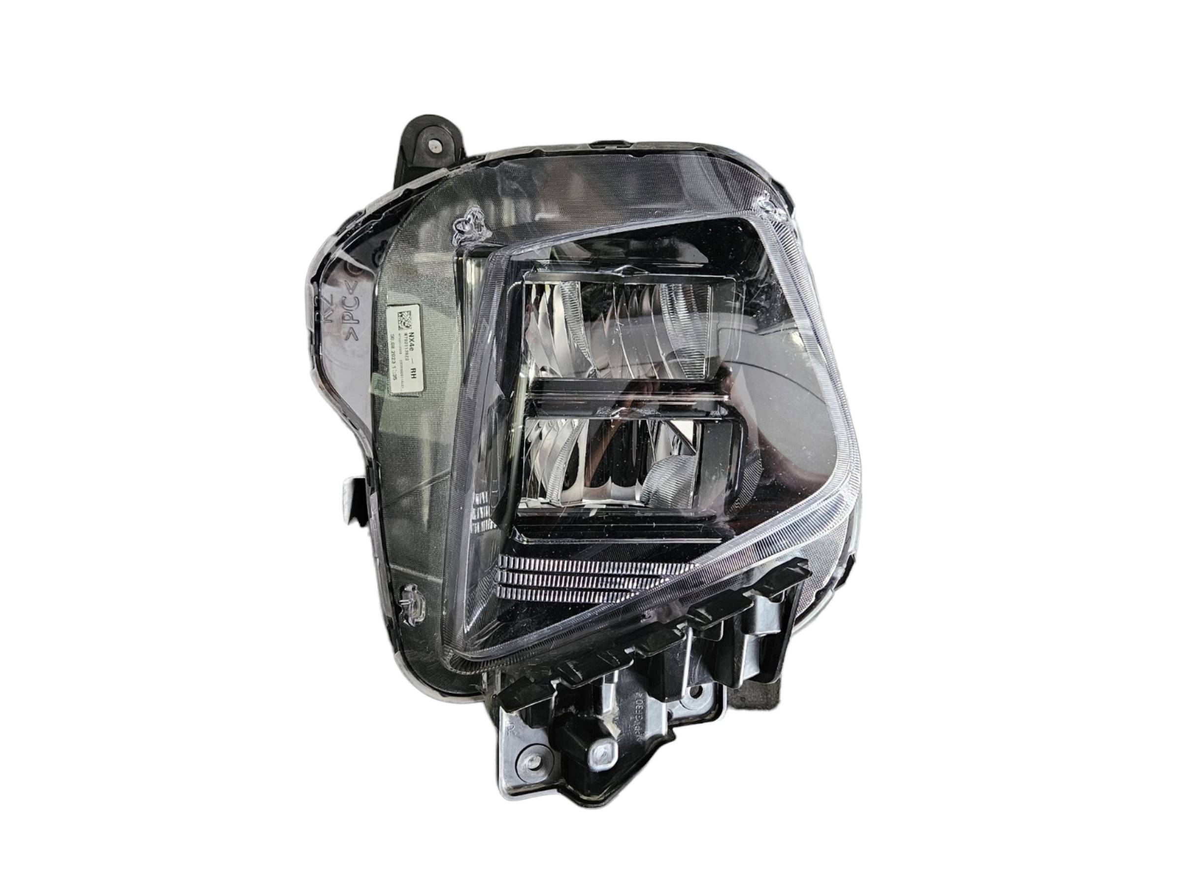 Hyundai Tucson 2022 - 2024 Faro Auxiliar Trasera Derecho Usado Original
