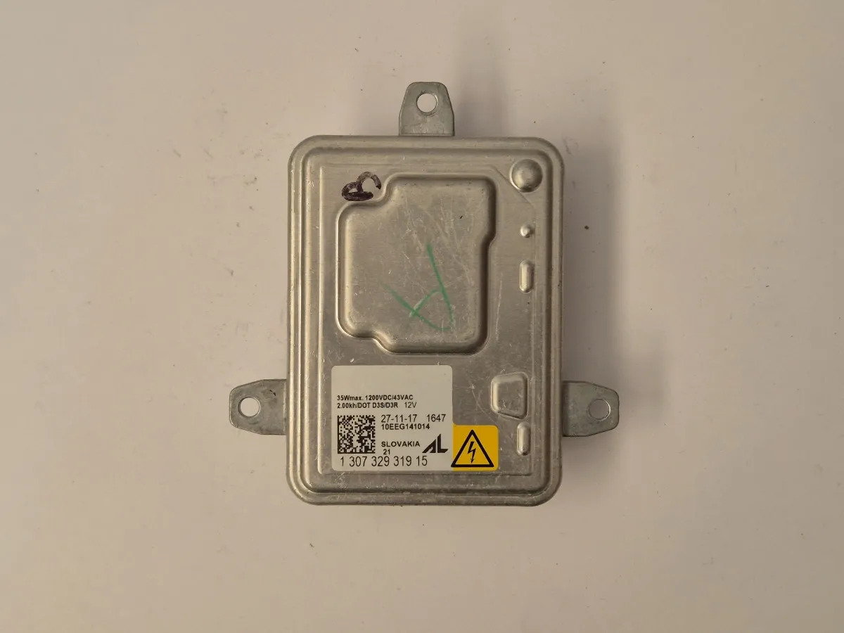 Módulo Balastra Cadillac Mercedes 1 307 329 319 15