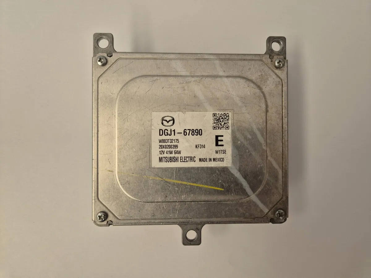 Módulo Balastra Mazda Cx-30 Dgj1-67890