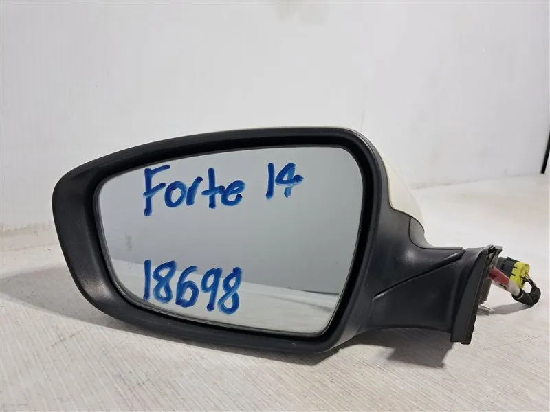Espejo Exterior Izquierdo(a) Kia Forte 2014 4 Puertas