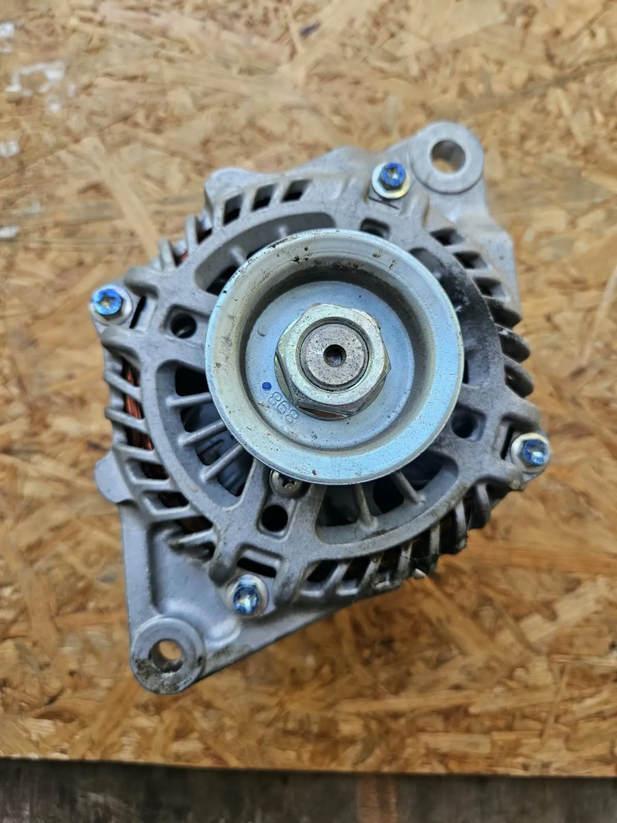 Mitsubishi Xpander 2022-2026 Alternador