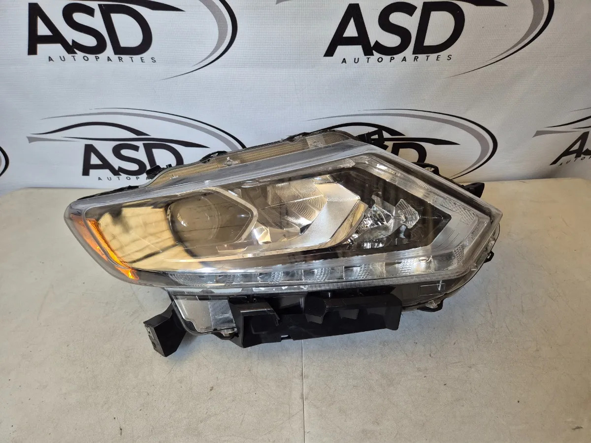 Faro Derecho Nissan X-trail Xtrail 2014 - 2017 Tyc Derecho/pasajero