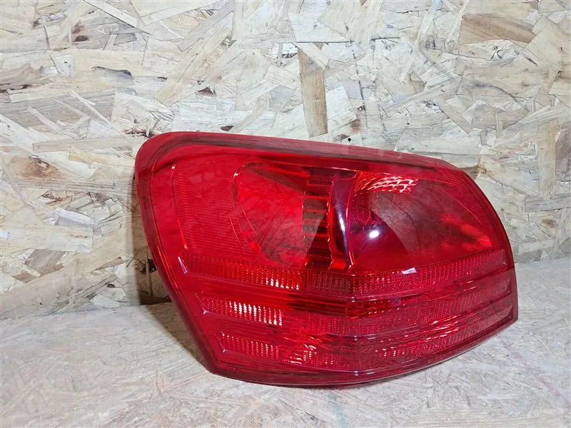 Calavera Exterior Izquierdo(a) Nissan Rogue 2008 5 Puertas