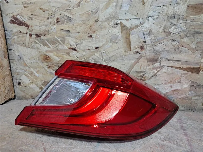 Calavera Exterior Derecho(a) Honda Accord 2018 4 Puertas