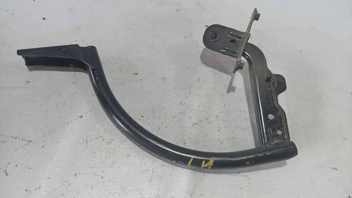Bisagra Cajuela Lh Ford Focus2012-2018 Sedan 2.0 Aut.