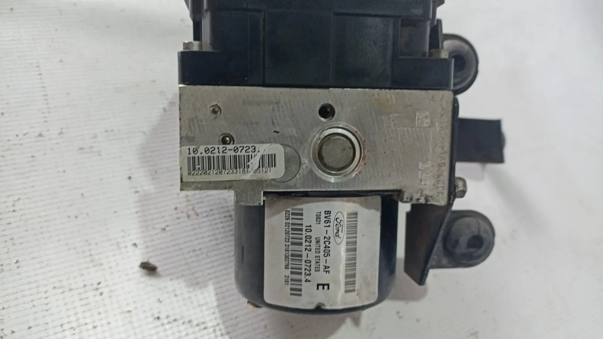 Módulo Bomba Abs Ford Focus  2012-2018 2.0l Usado Original Negro