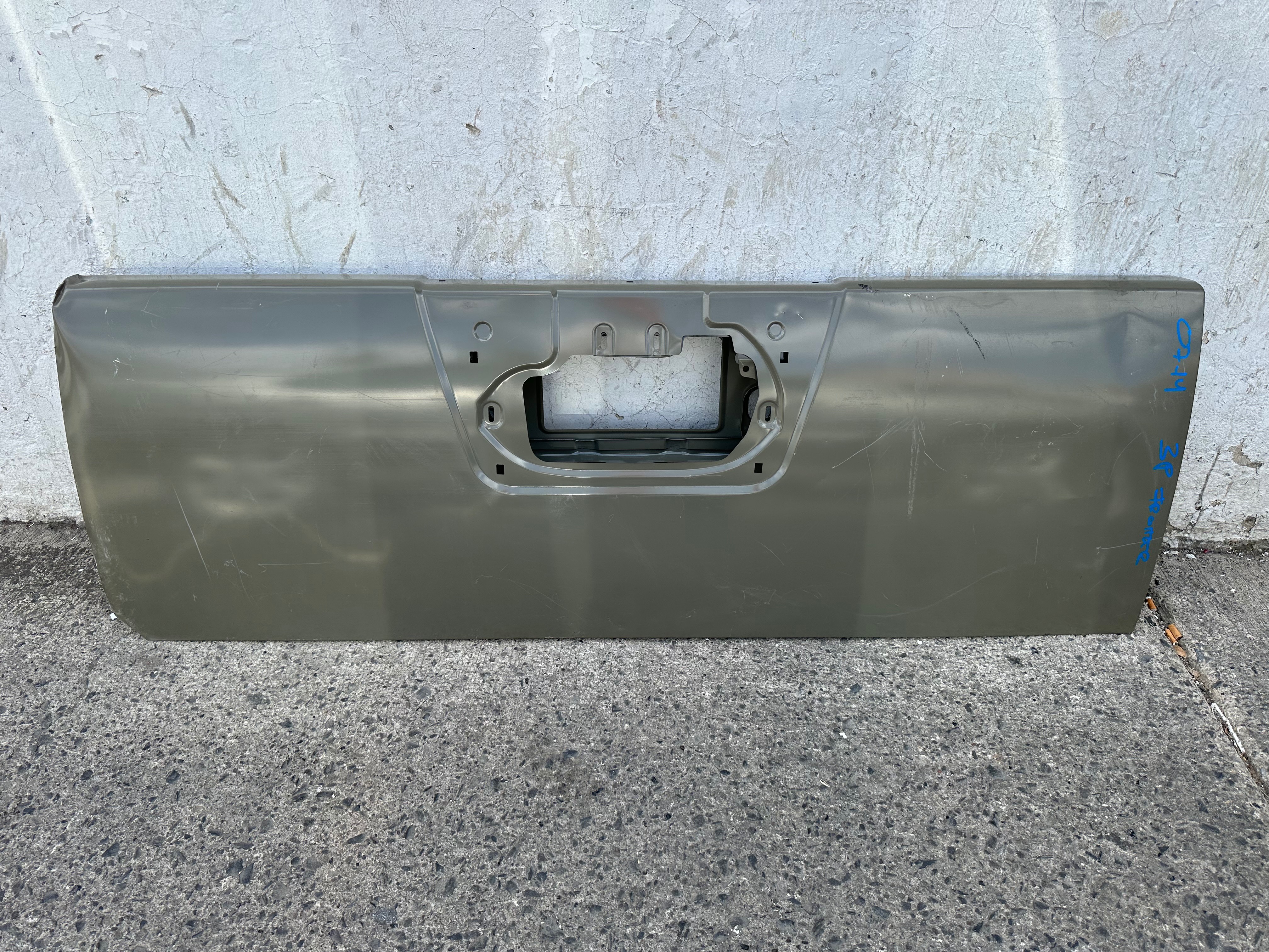 Nissan Frontier 2007 - 2014 Cajuela Usado Generico