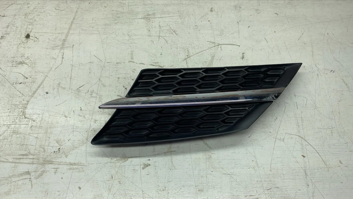 Toyota Rav4 2013 - 2015 Parrilla Delantera Izquierdo Usado Original