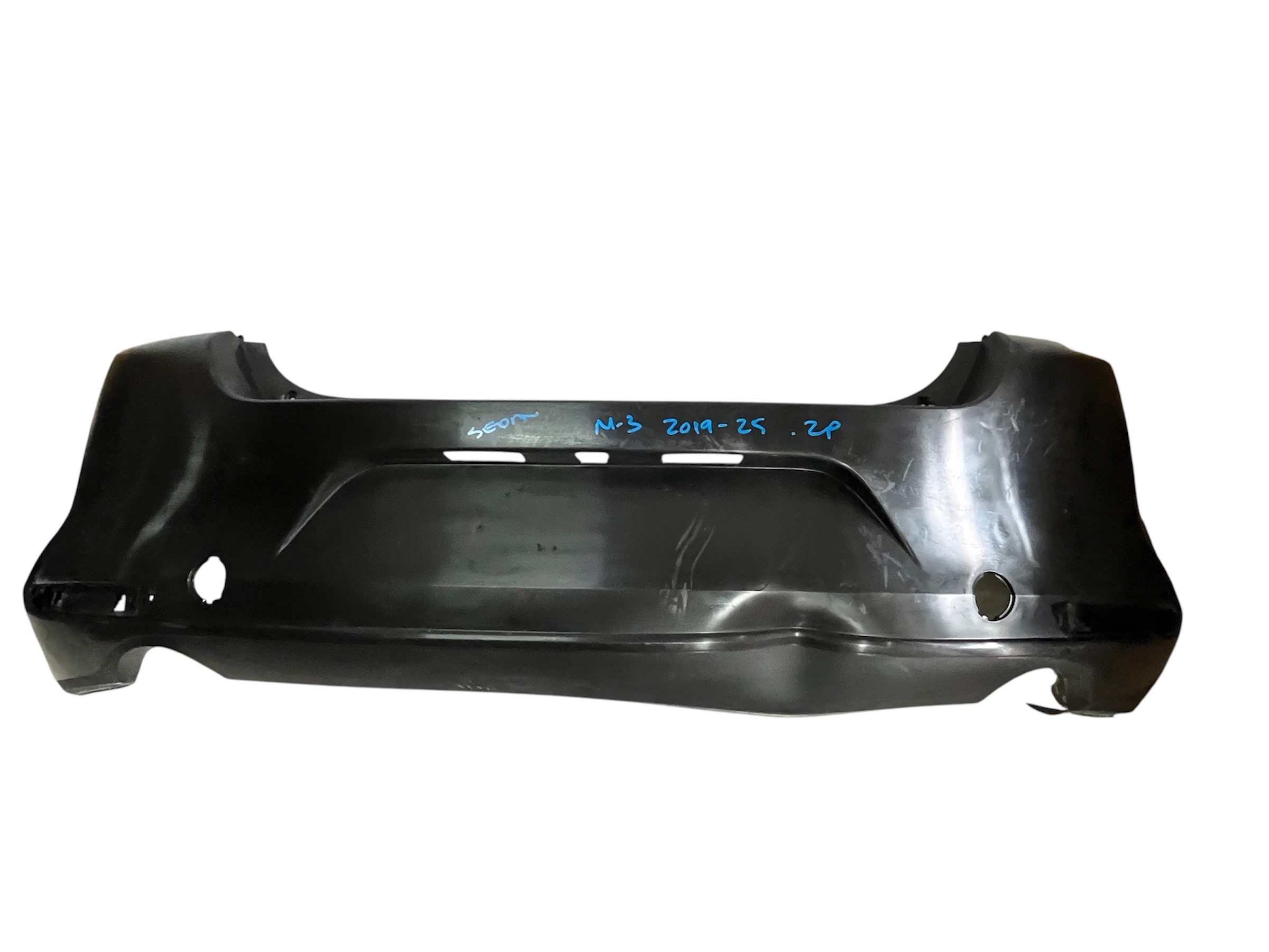 Mazda 3 2019 - 2025 Fascia Trasera Usado Generico