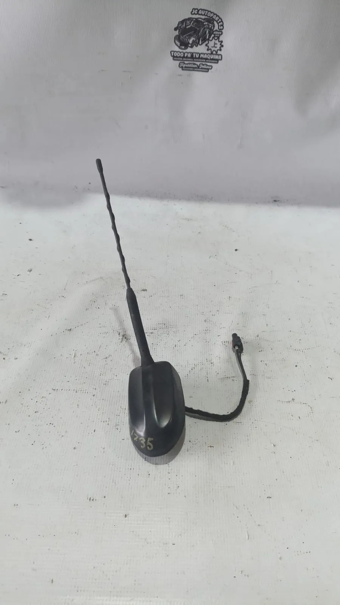Antena Ford Focus 2012-2018 Sedan 2.0 Aut. Negro