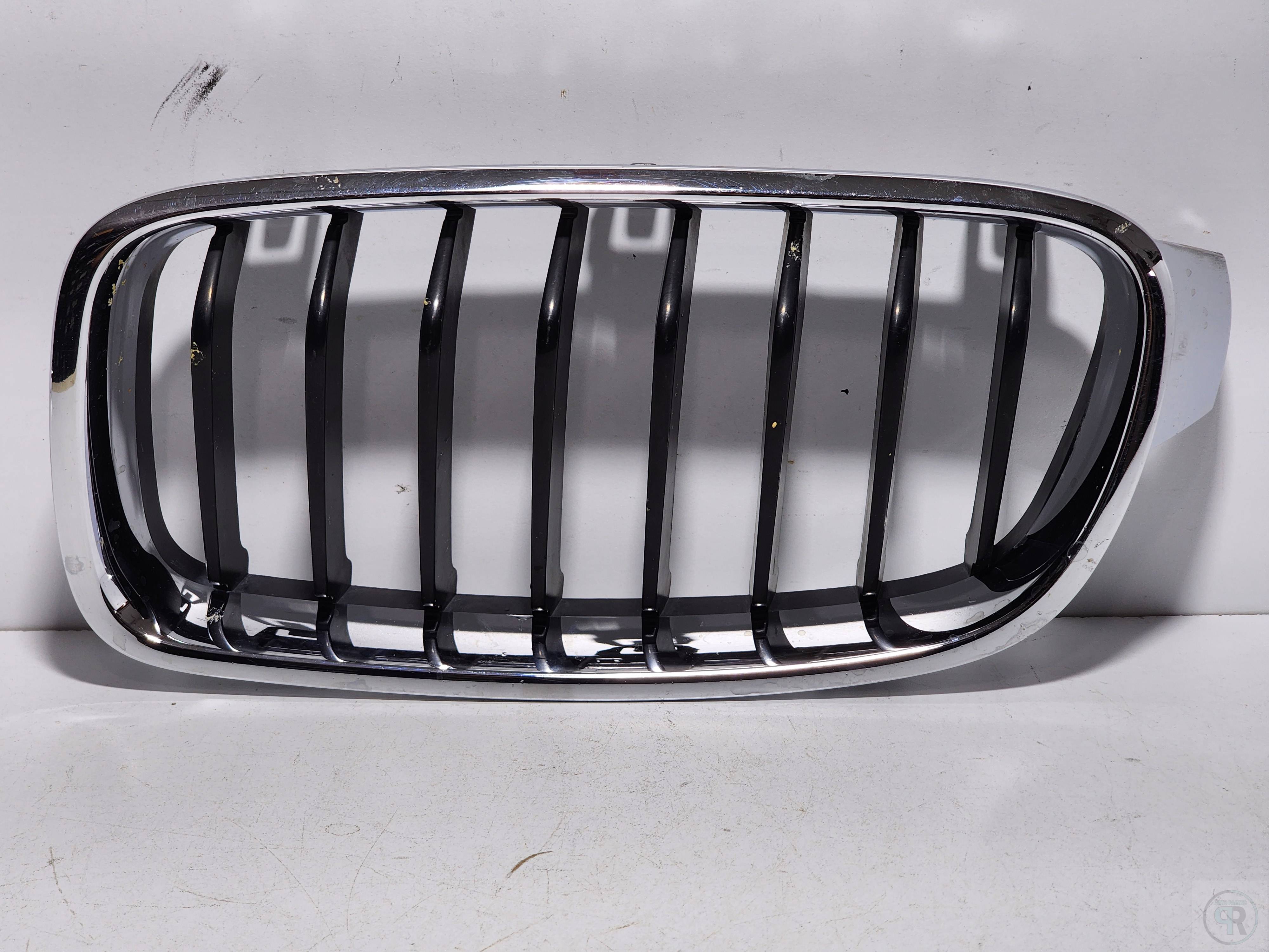 Bmw Serie 3 2012 - 2018 Parrilla Delantera Izquierdo Usado Original