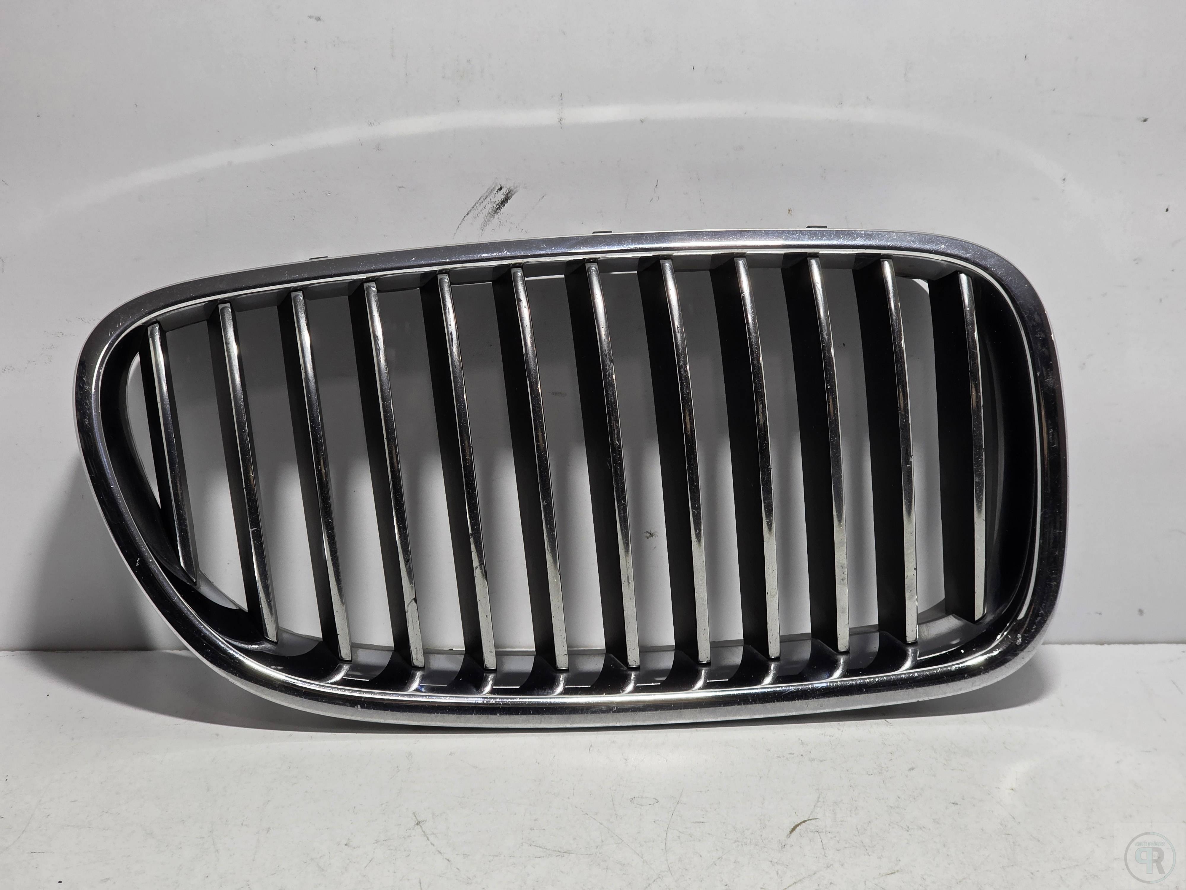 Bmw Serie 5 2011 - 2014 Parrilla Delantera Derecho Usado Original