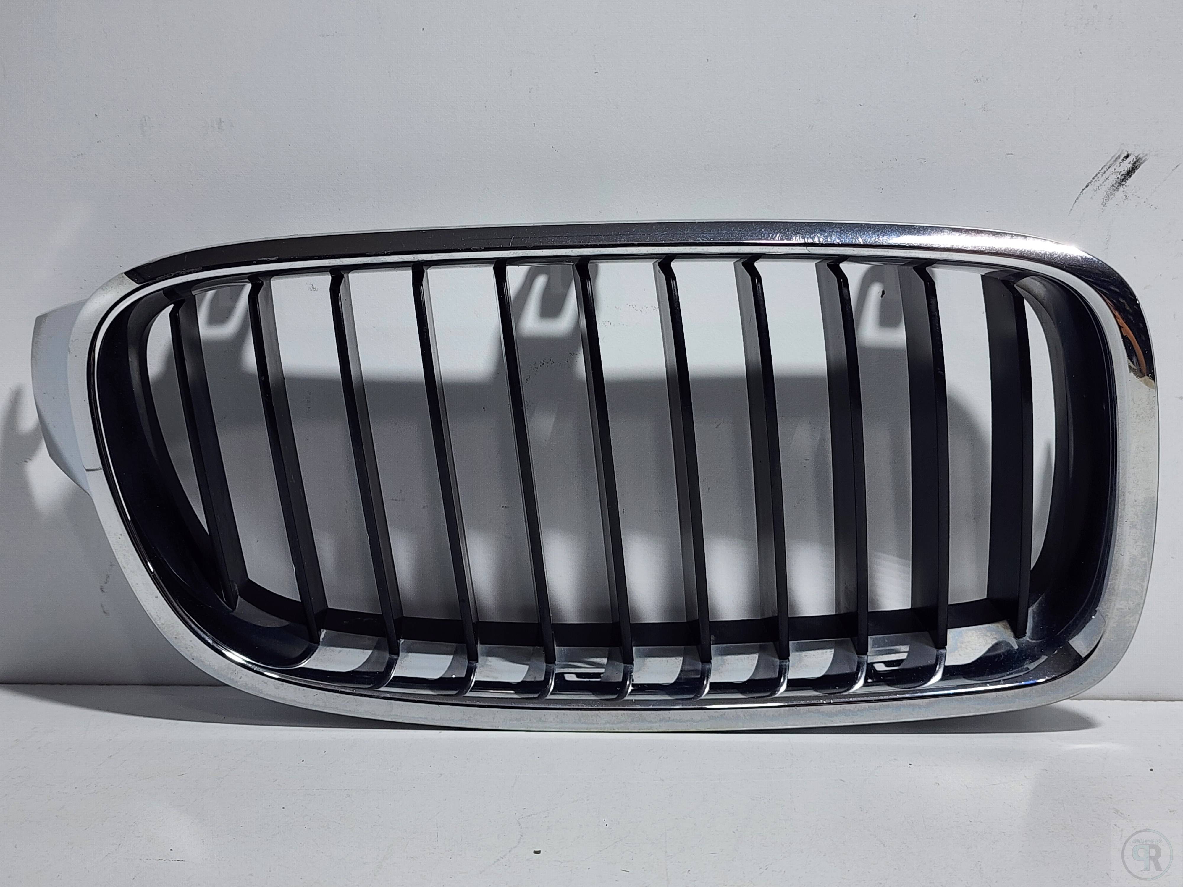 Bmw Serie 3 2012 - 2018 Parrilla Delantera Derecho Usado Original