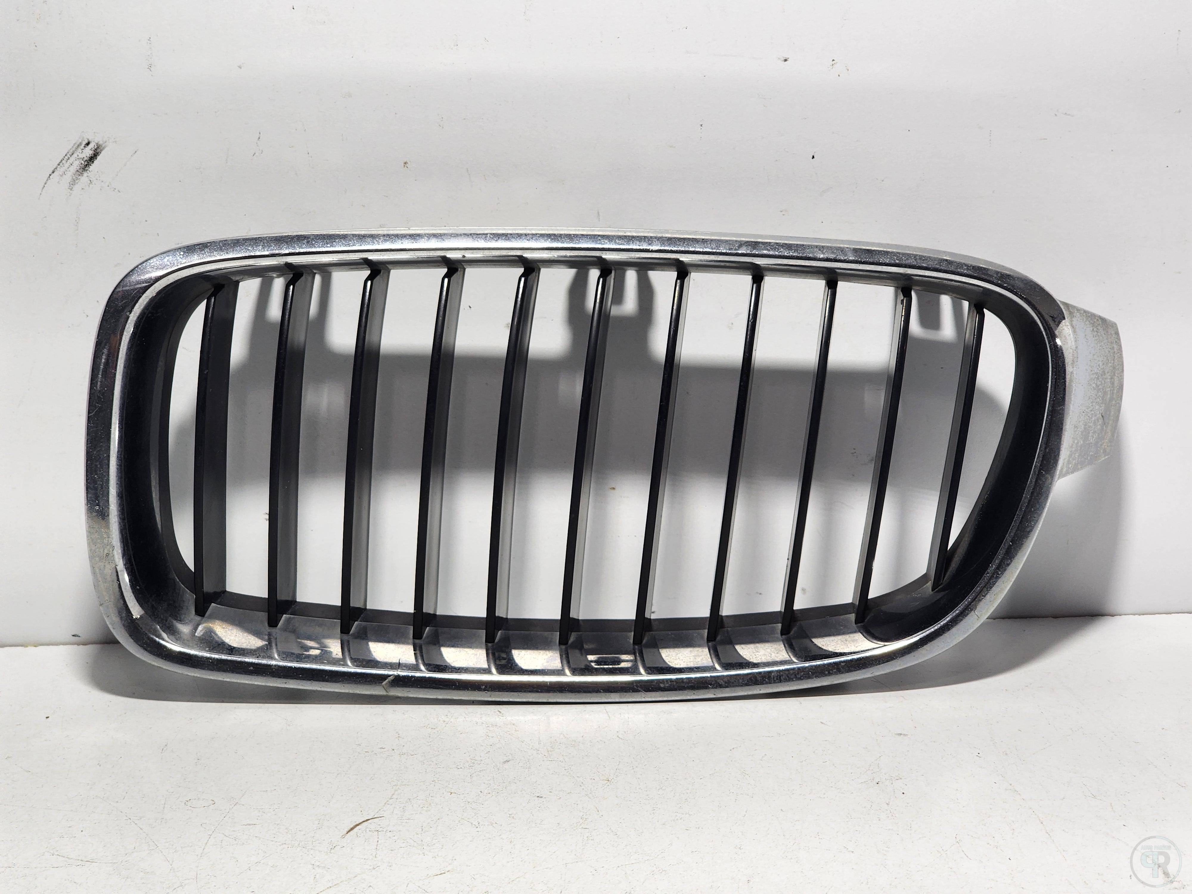 Bmw Serie 3 2012 - 2018 Parrilla Delantera Izquierdo Usado Original