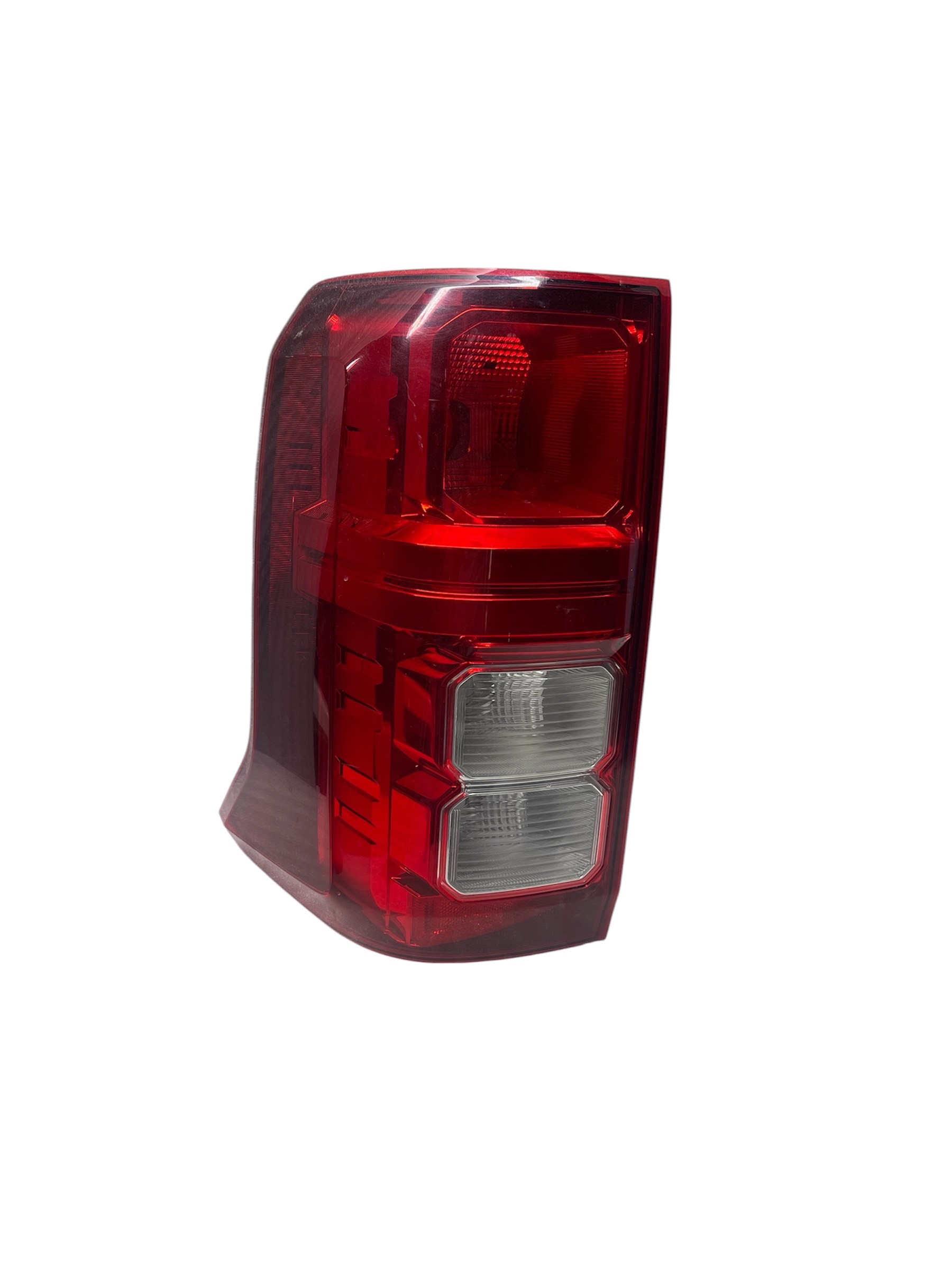 Mitsubishi L200 2025 - 2026 Calavera Izquierdo Usado Original