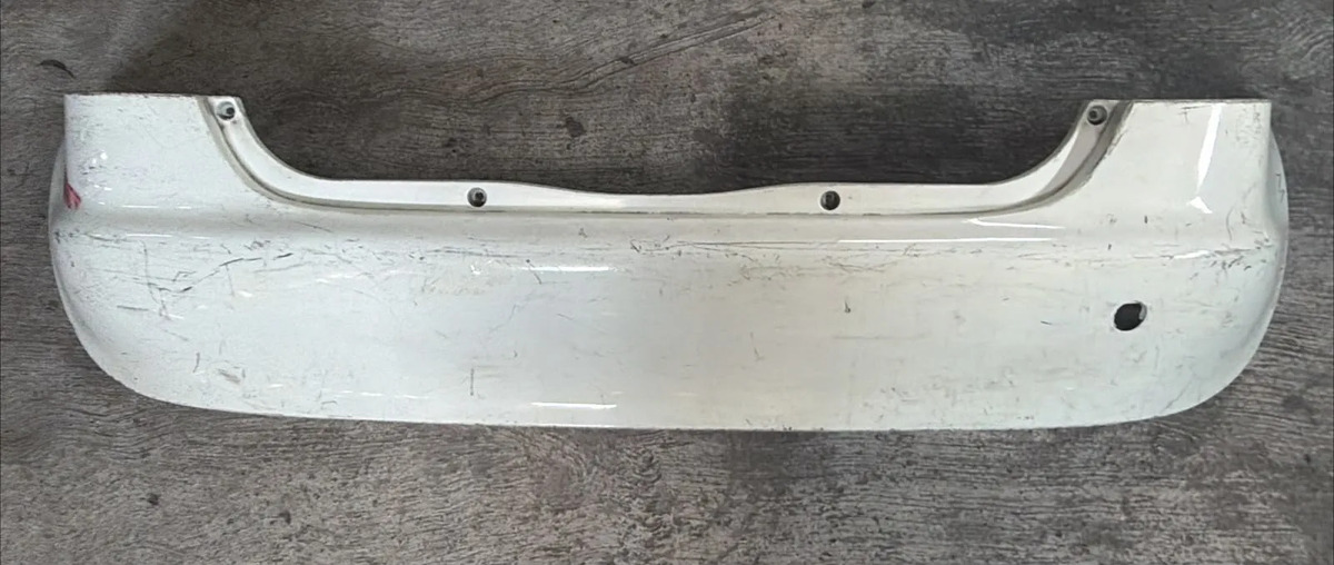Fascia Trasera Mercedes Benz Clase A 1997-2004 Usado Origina