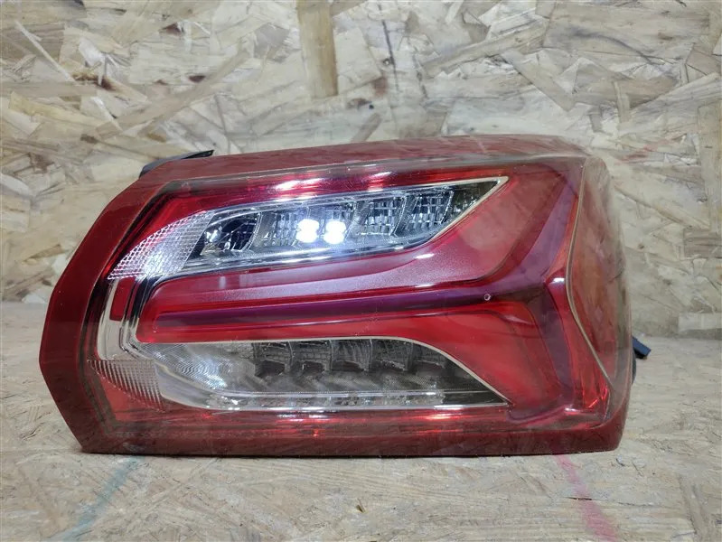 Calavera Exterior Derecho(a) Chevrolet Malibu 2019 4 Puertas