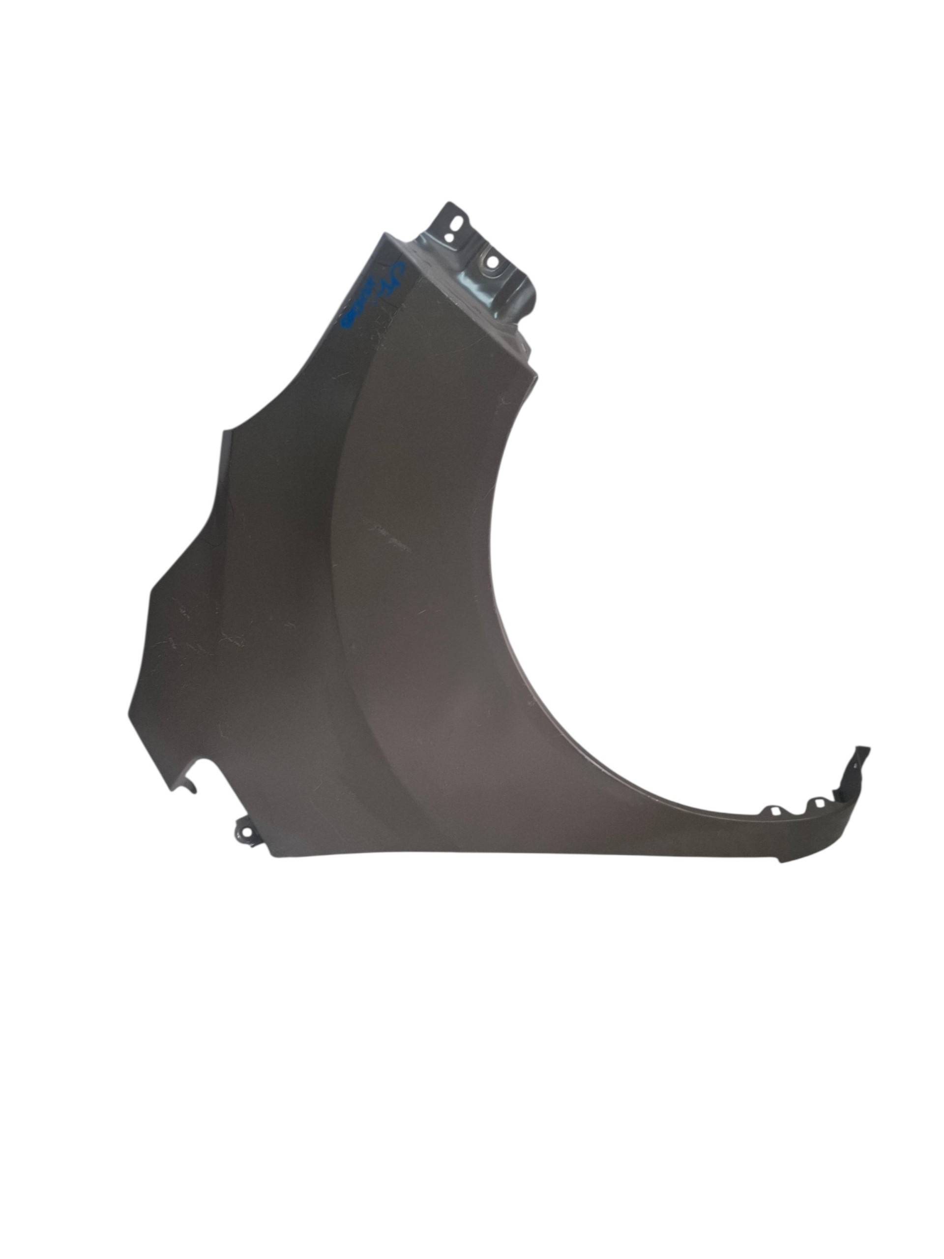 Chevrolet Beat 2018 - 2021 Salpicadera Derecho Usado Generico