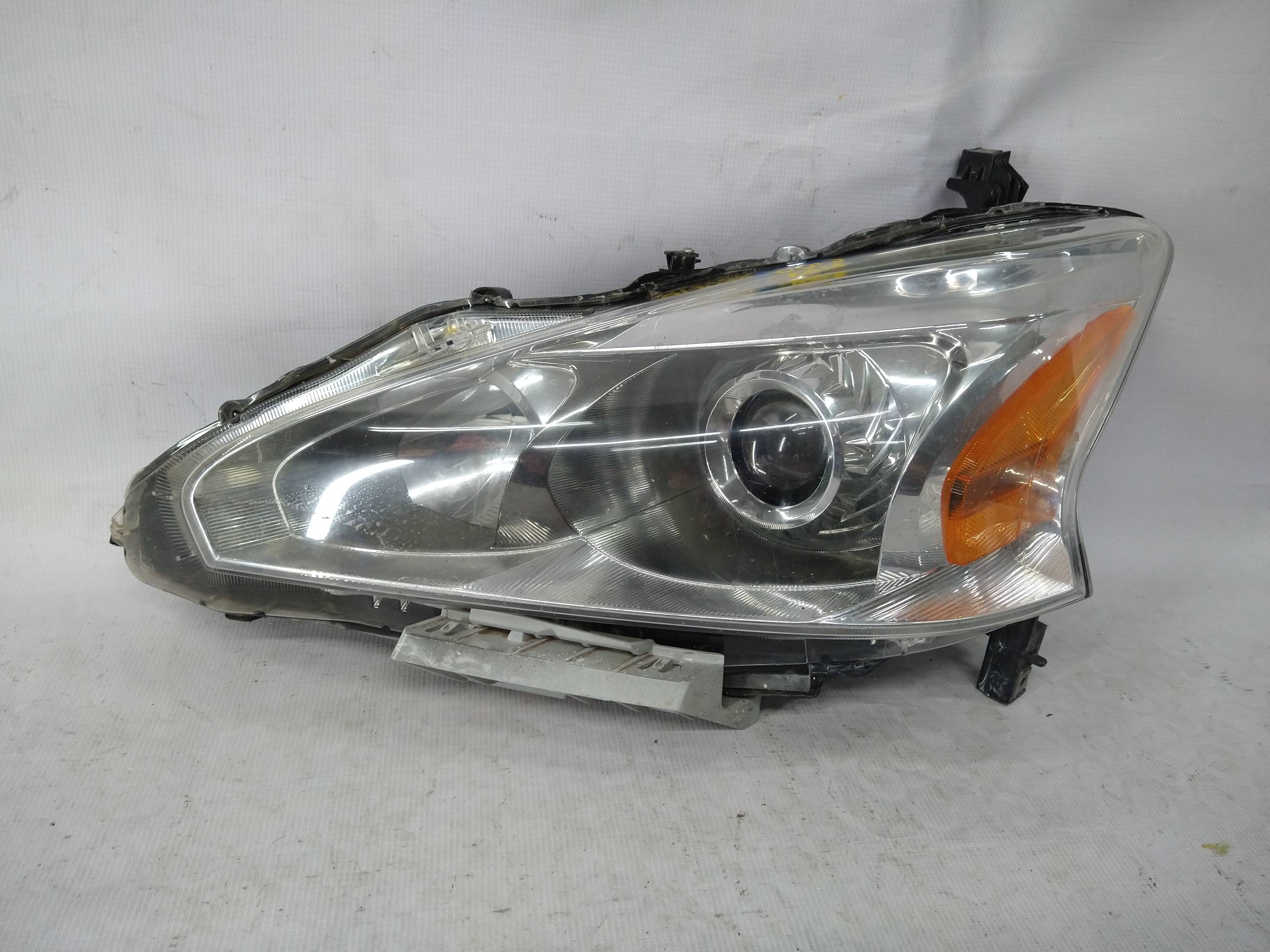 Nissan Altima 2013 - 2016 Faro Izquierdo Usado Original