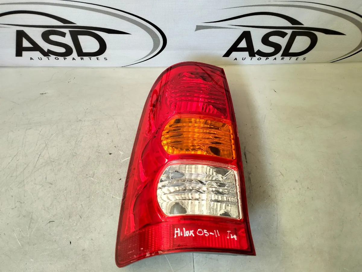Calavera Izquierda Toyota Hilux 2005-2011 Izquierdo/conductor