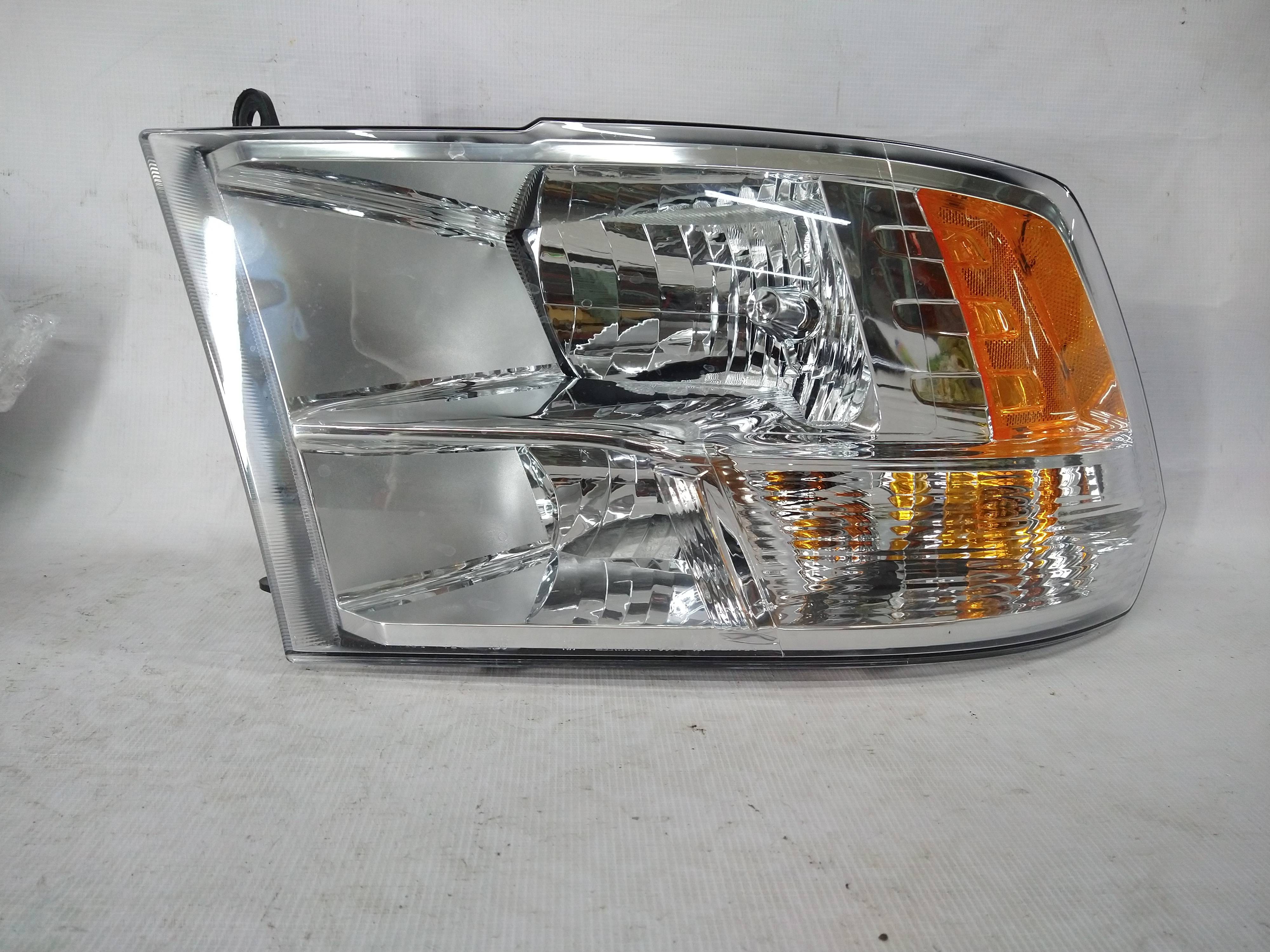 Dodge Ram 1500 2012 - 2017 Faro Izquierdo Usado Original