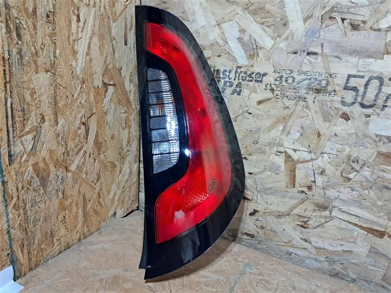 Calavera Exterior Derecho(a) Kia Soul 2016 5 Puertas