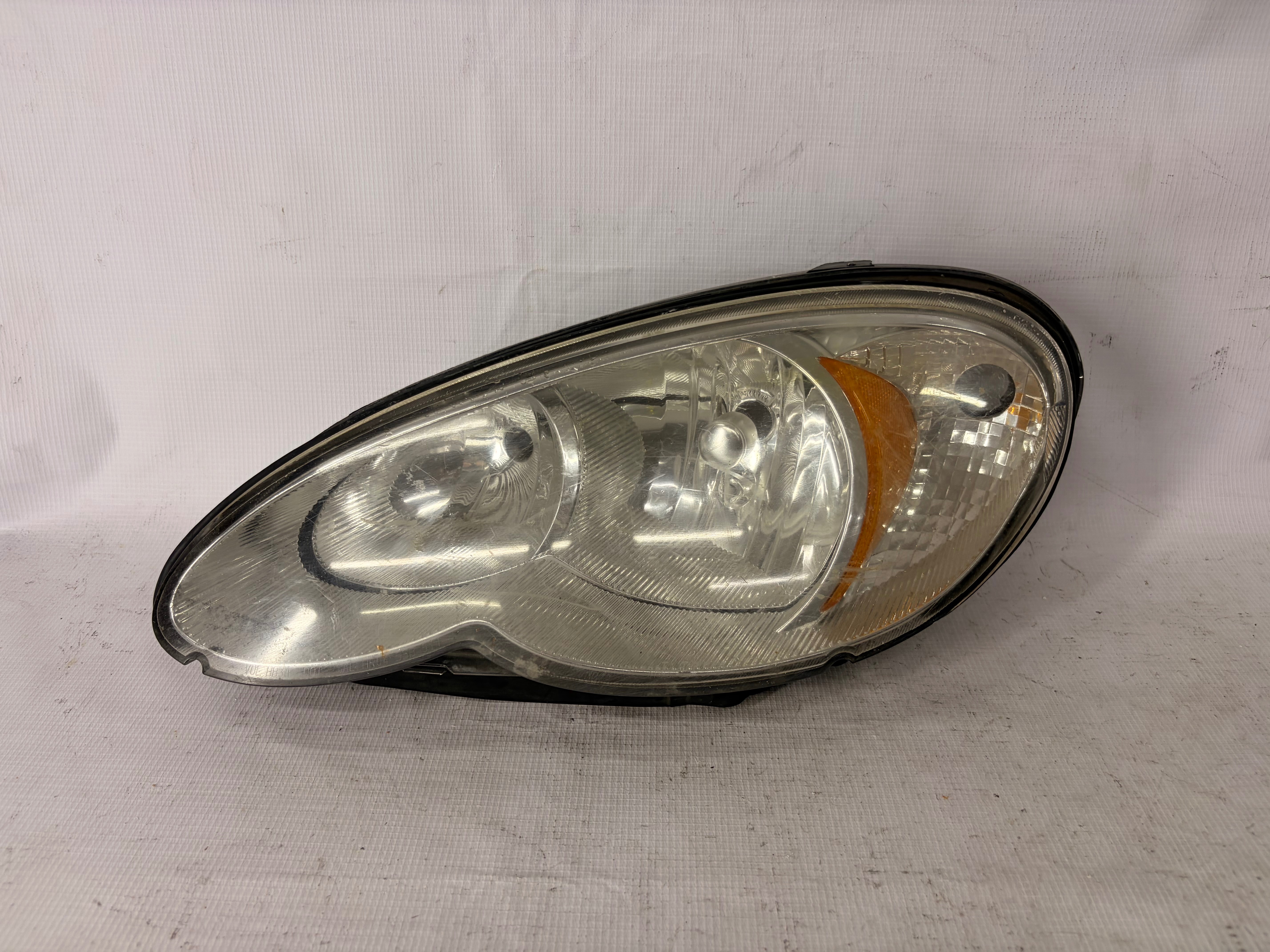Chrysler Pt cruiser 2006 - 2010 Faro Izquierdo Usado Generico
