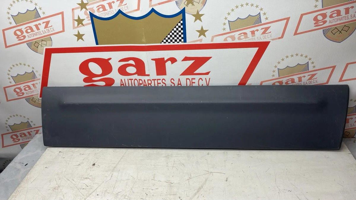 Moldura Puerta Del Derecha Ford Escape 2001 Al 2007 Gris Oscuro