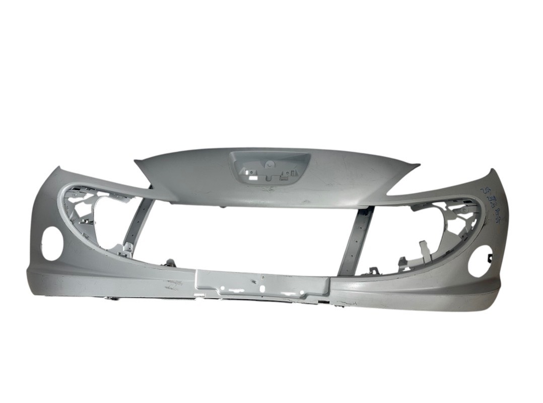 Peugeot 207 2008 - 2012 Fascia Delantera Usado Generico