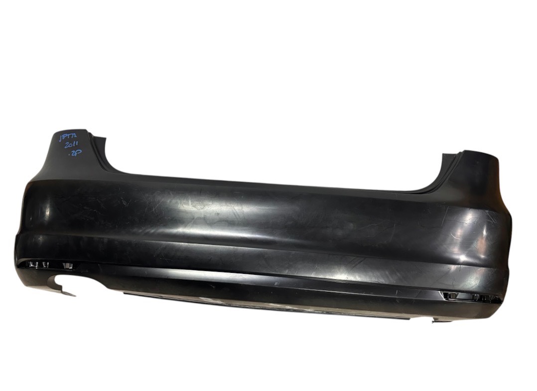 Volkswagen Jetta 2011 - 2014 Fascia Trasera Usado Generico