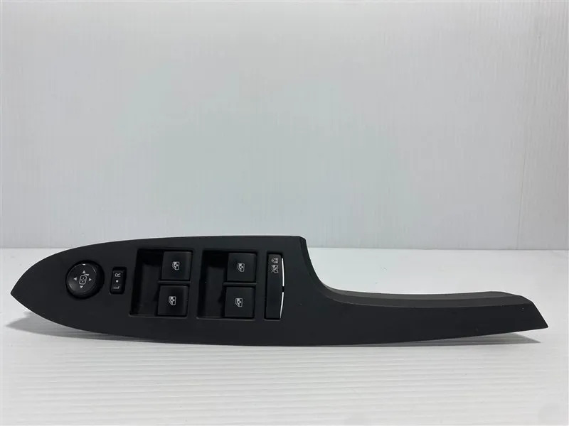 Control Maestro De Vidrio Delantero(a) Izquierdo Cadillac