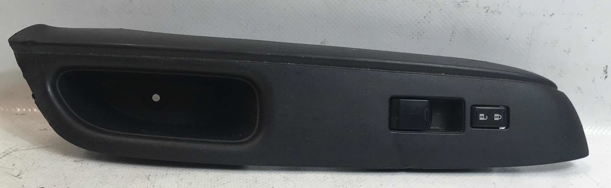 Nissan Versa 2015 Al 2019  Switch Control Delantero Derecho