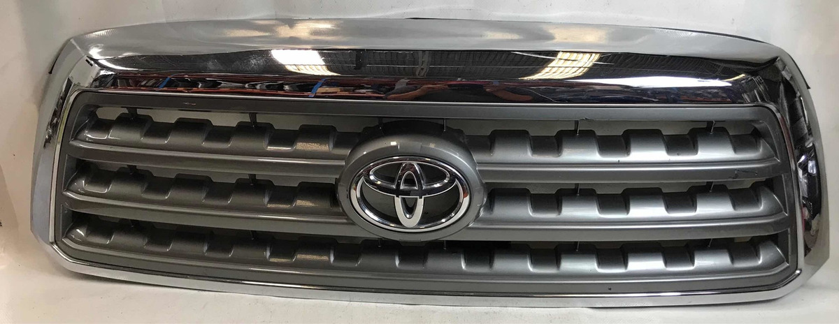 Toyota Tundra 2010 Al 2012 Parrilla Central - vista 1