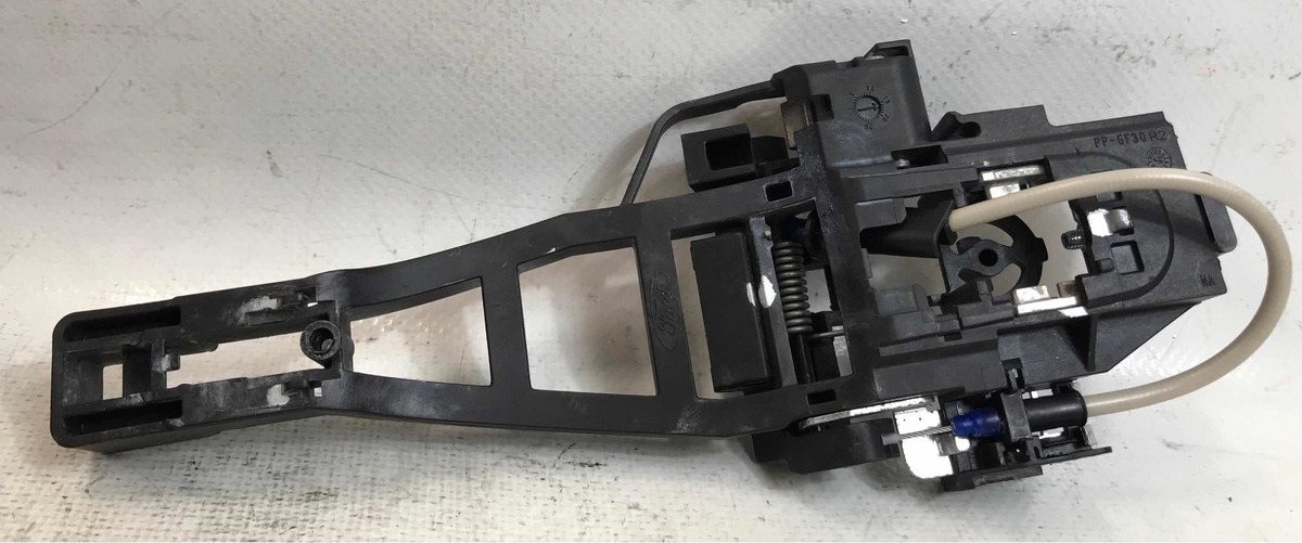 Ford Escape 2008 Al 2012 Base De Manija Trasera Derecha
