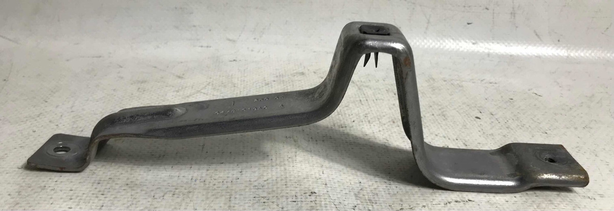 Chrysler 300 2005 Al 2010 Soporte Int De Tapa Delantera Izq