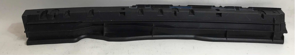 Mazda Cx7 2005 Al 2011 Moldura Inferior De Parabrisas